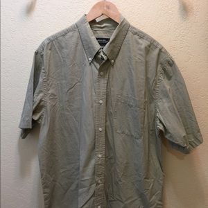 Eddie Bauer Relaxed Fit Men’s Shirt